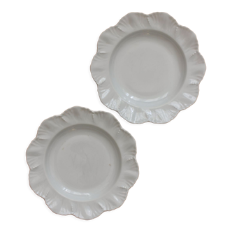 2 assiettes à dessert en porcelaine ancienne fin XIXe