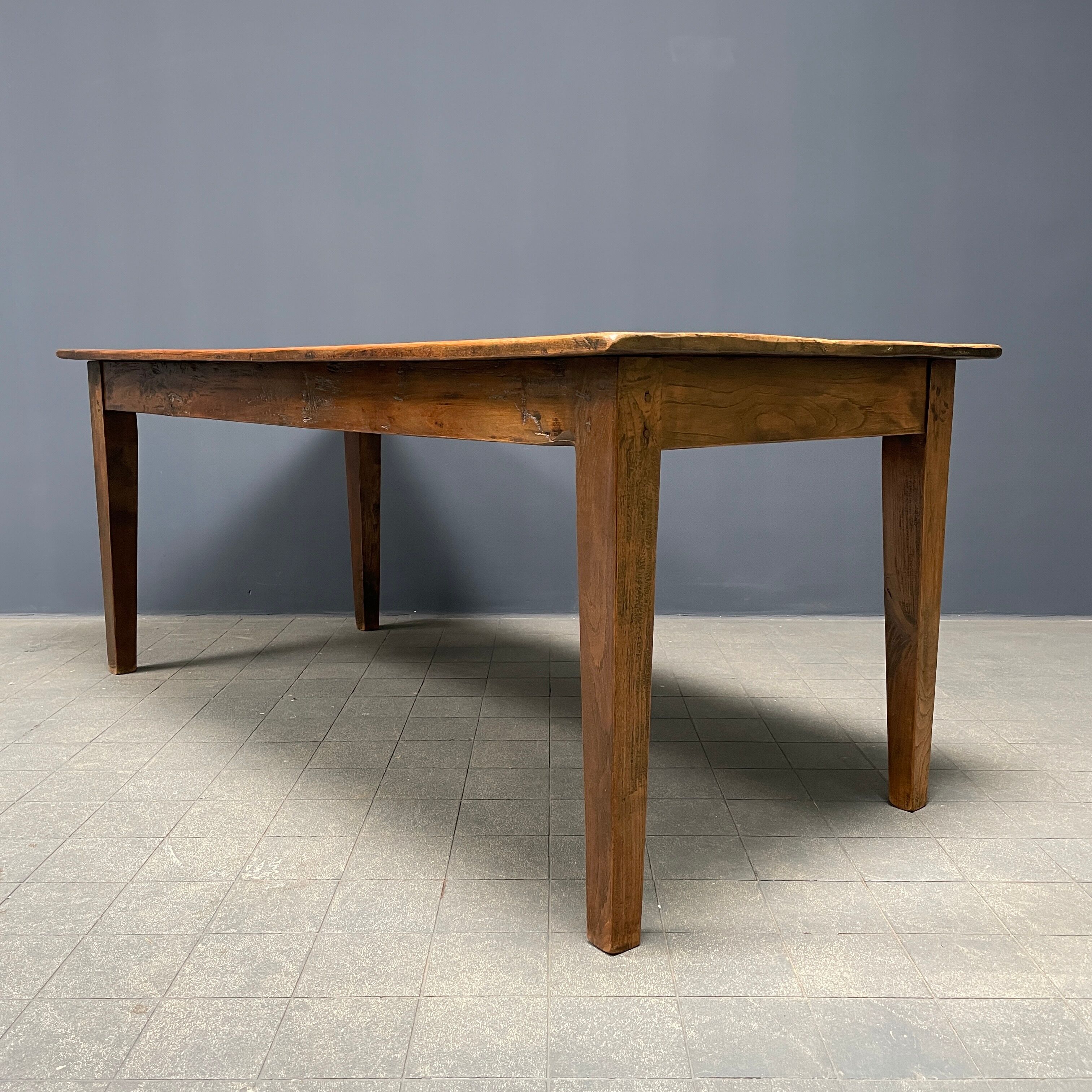 Rustic french farmhouse dining table made of oak and elm