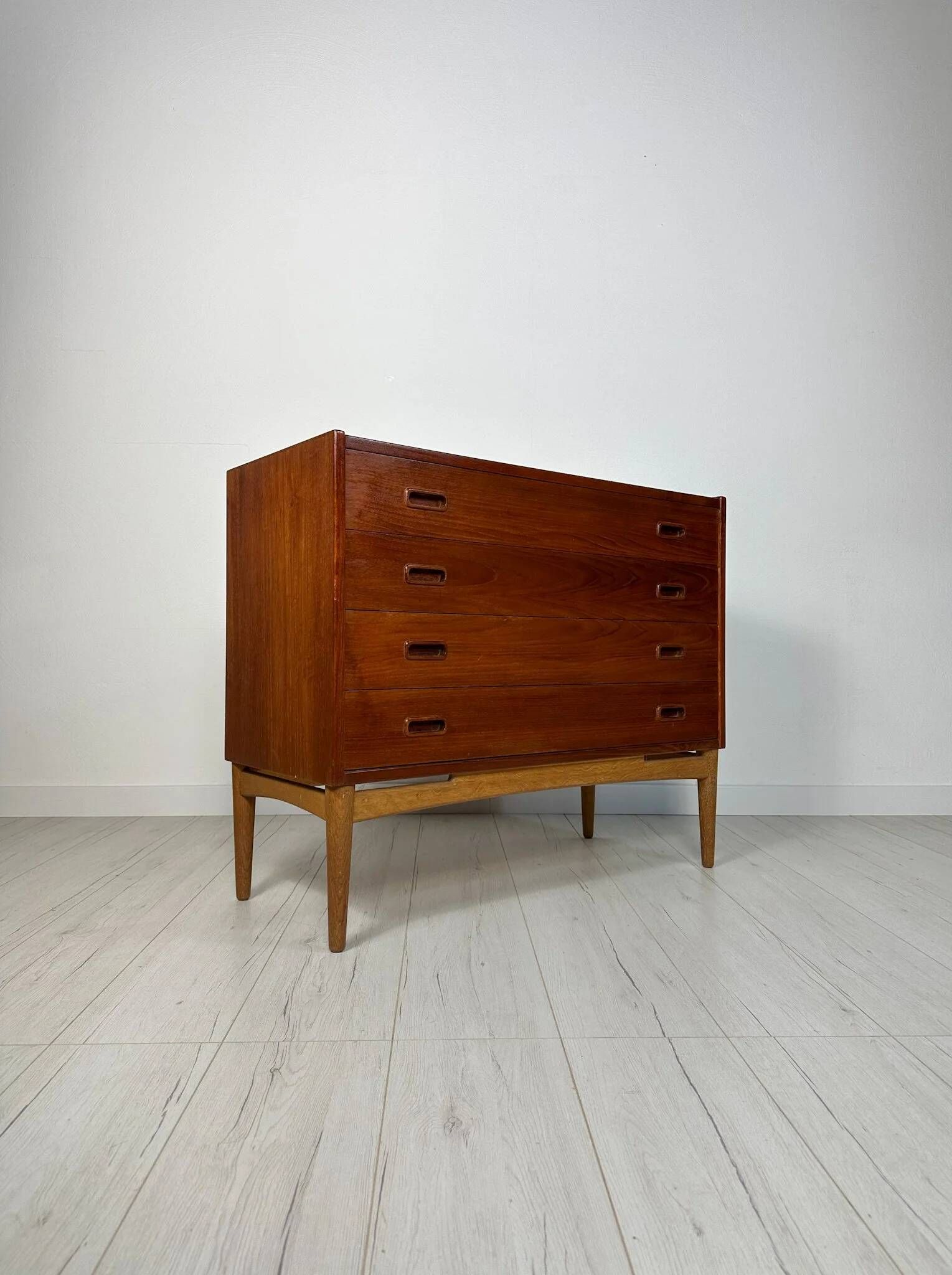 1960s vintage Danish design teak chest of drawers by Arne Hovmand Olsen for Mogens Kold