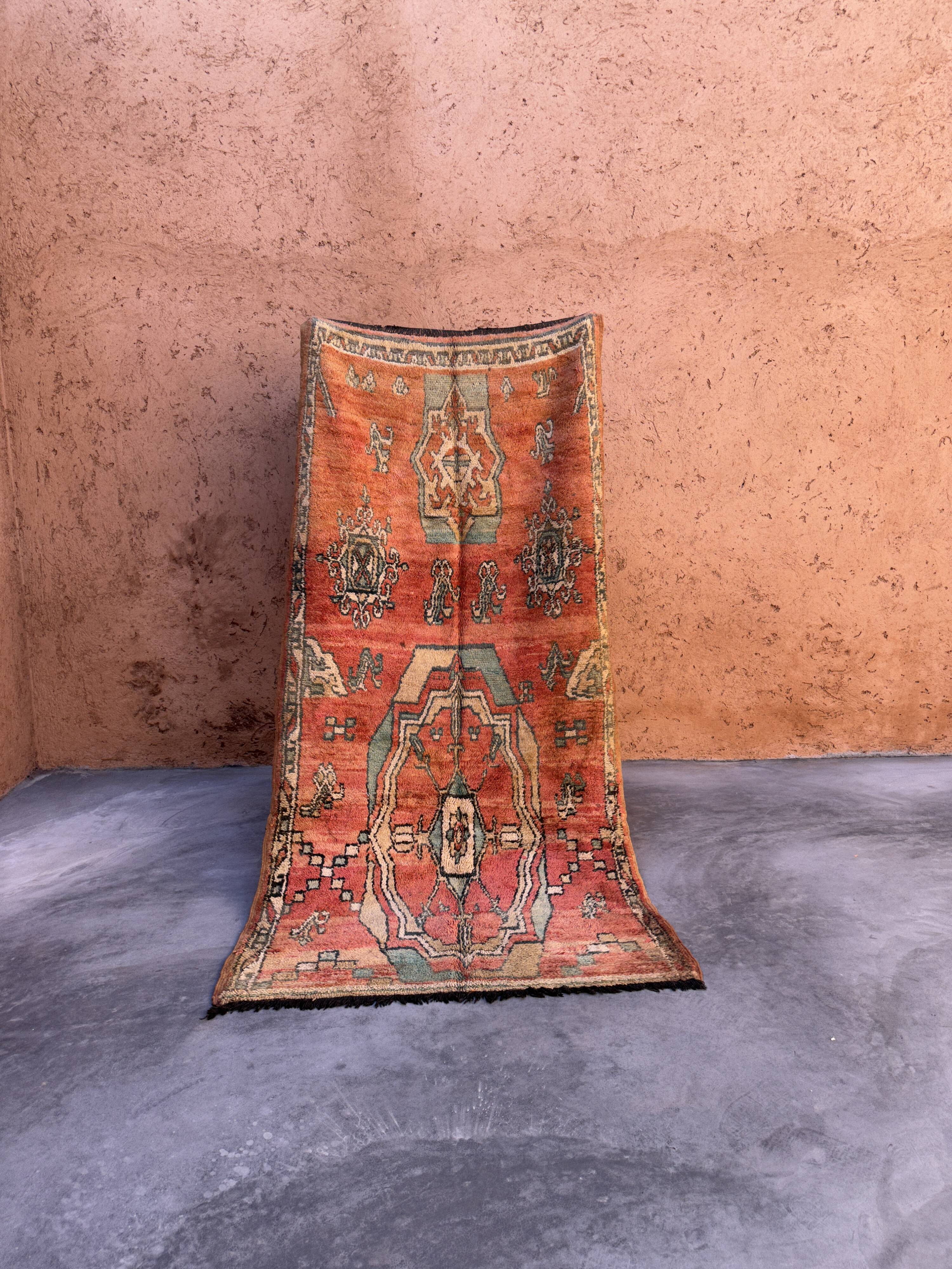 Moroccan carpet 126x254cm