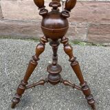 Selette wooden plant holder art deco barley rosary design