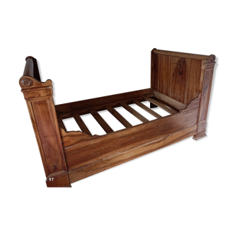 Boat bed