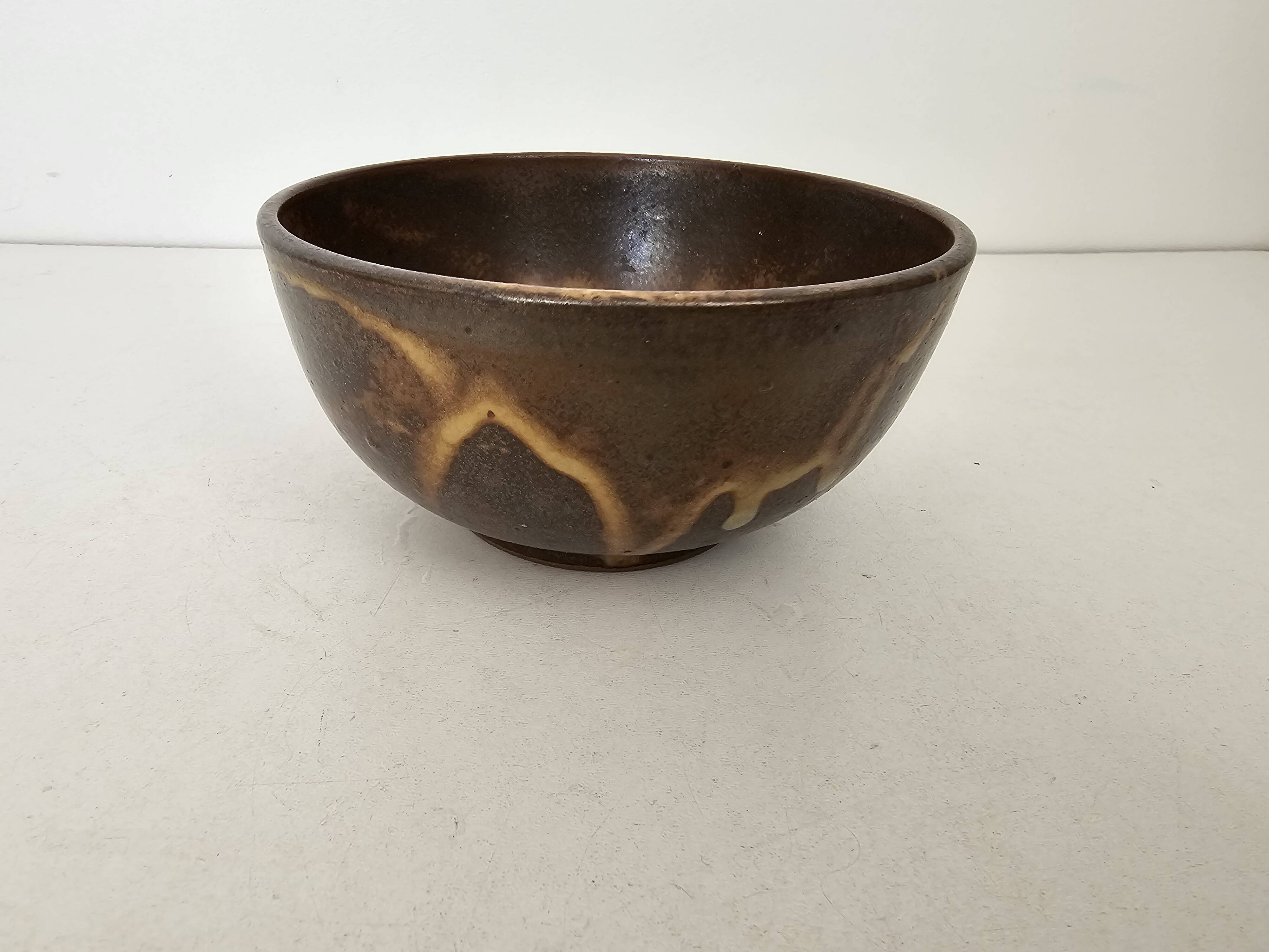 Bowl ceramic signed Taizé (Daniel de Montmollin)