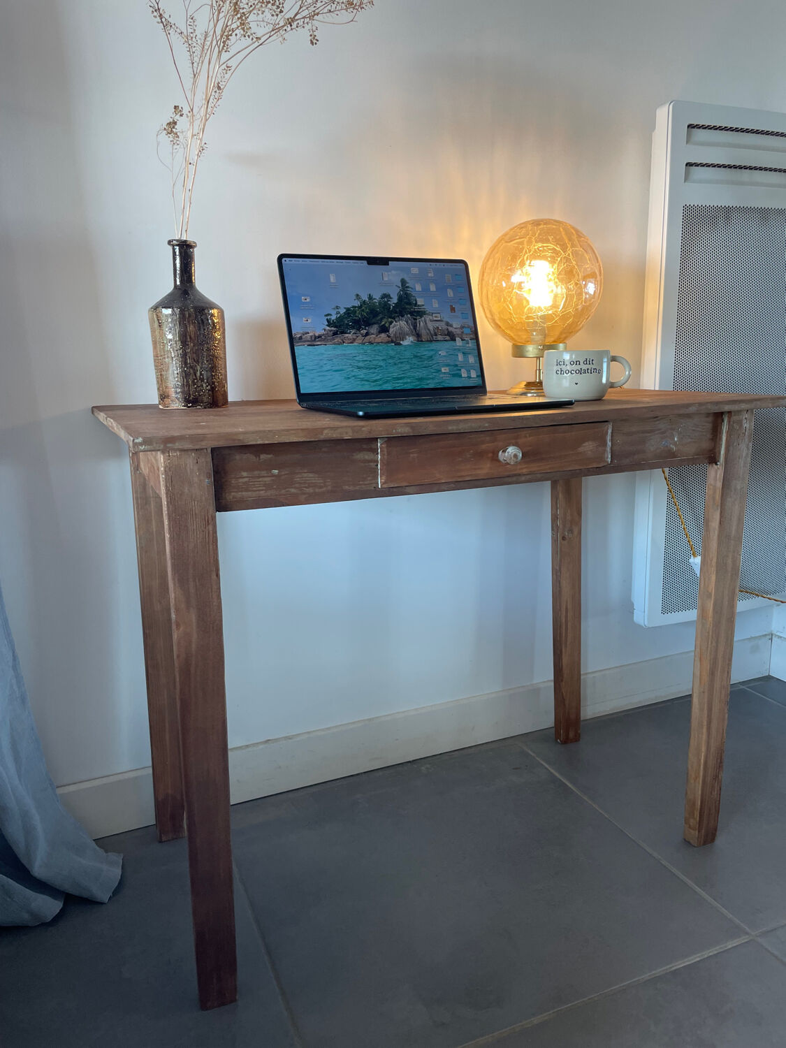 Rectangular wooden desk table
