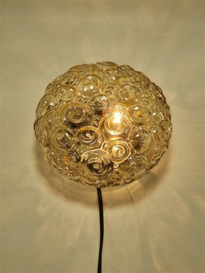 Helena Tynell snail ceiling light