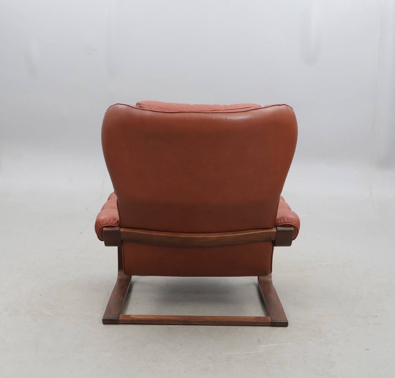 Sculptural Ear-Back Lounge Armchair — Moulded Wood — Deep Button