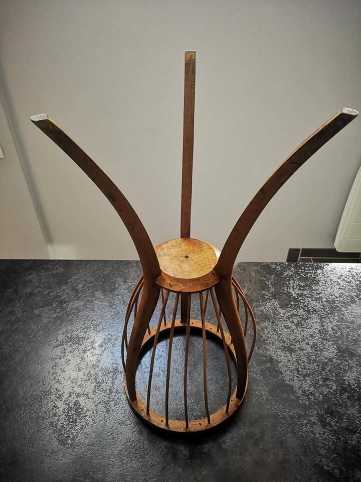 Former worker basket serving piece of professional furniture fruit wood support early 1900