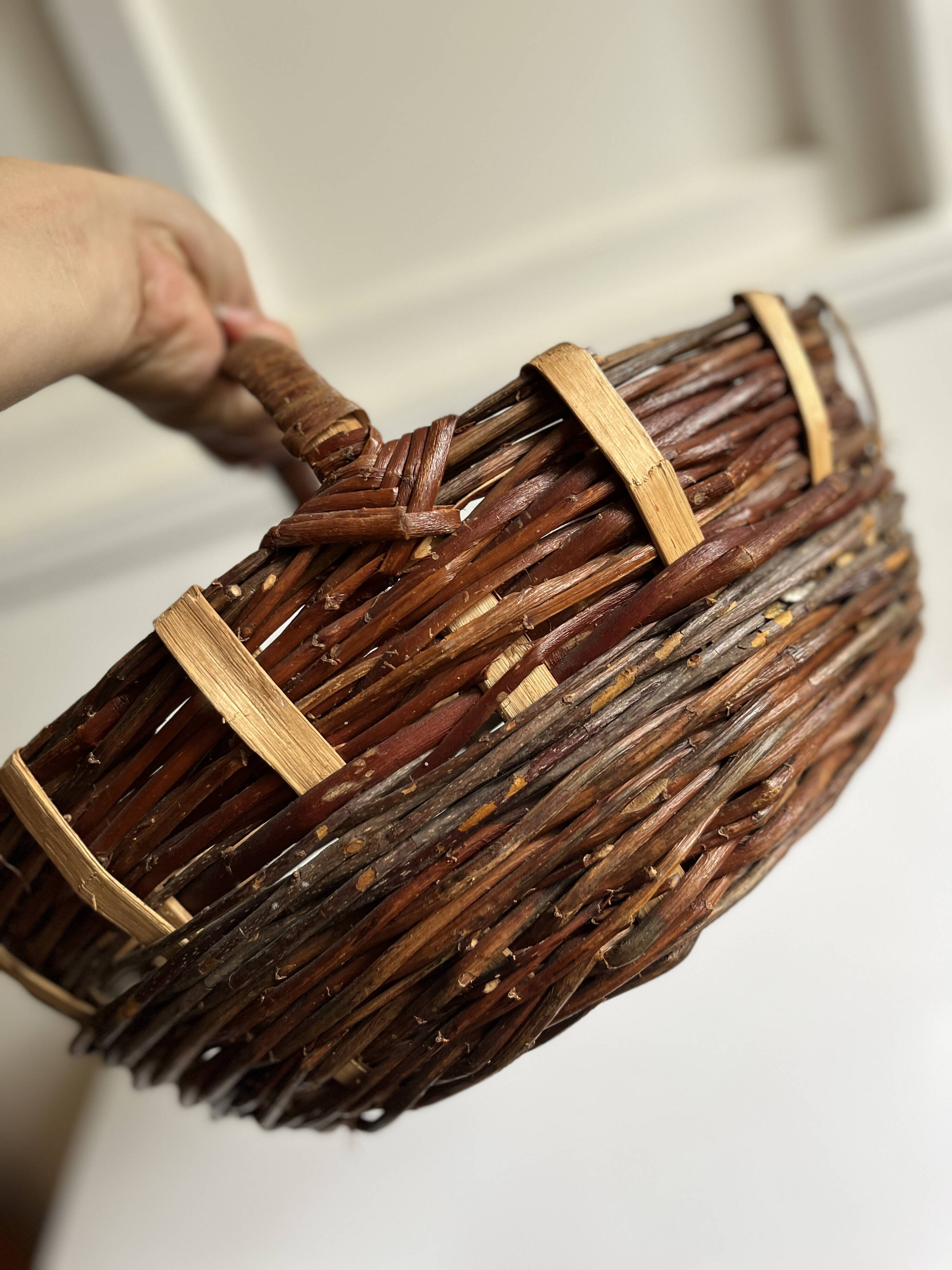 Wicker basket