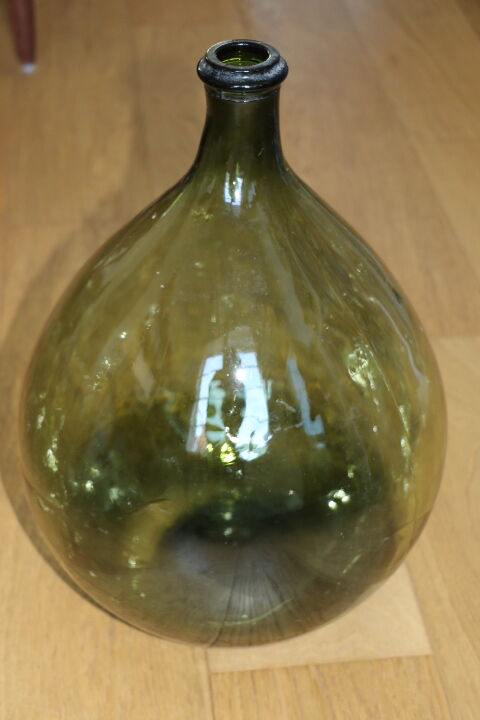 Green 15L demijohn