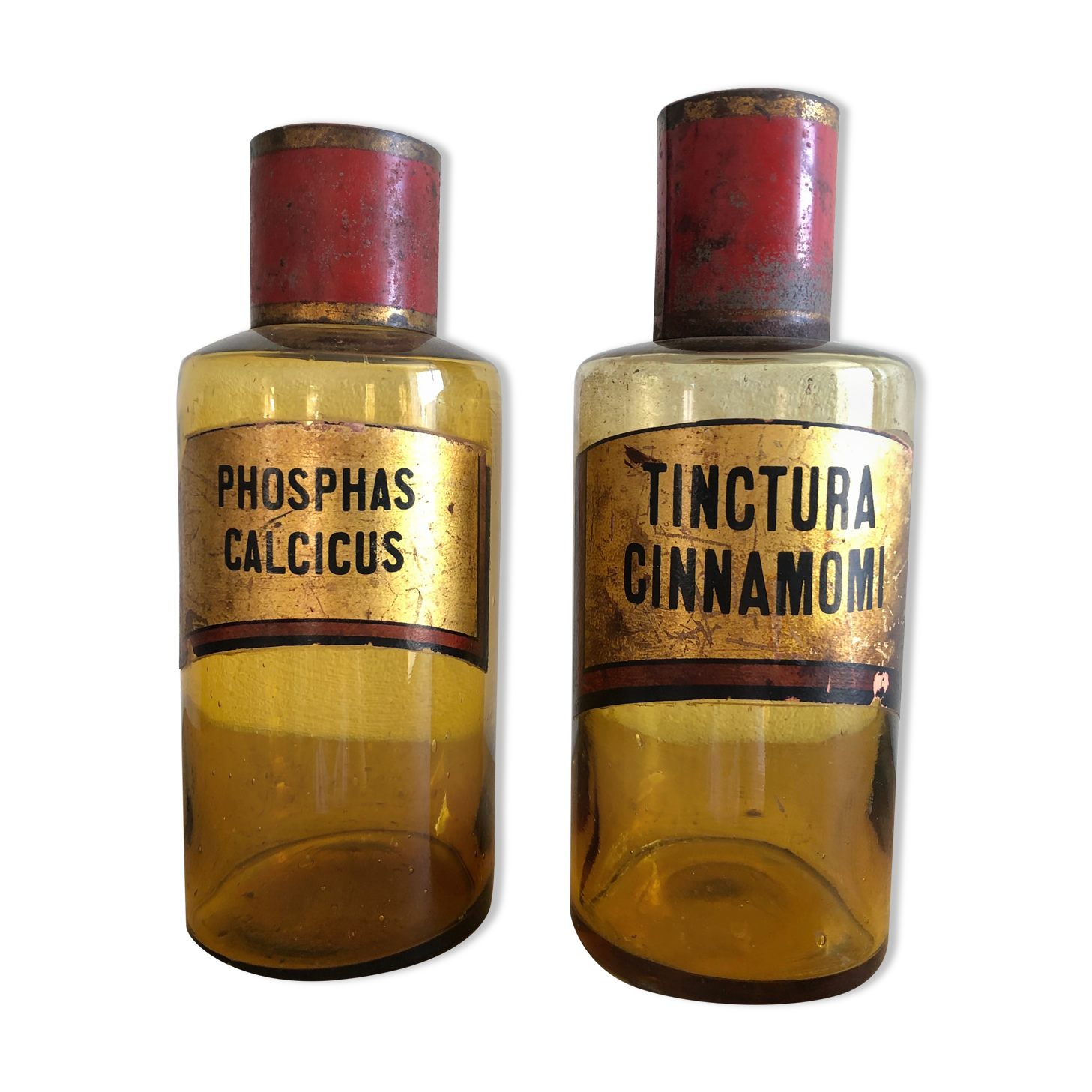 Lots of old brown glass pharmacy jars bottles