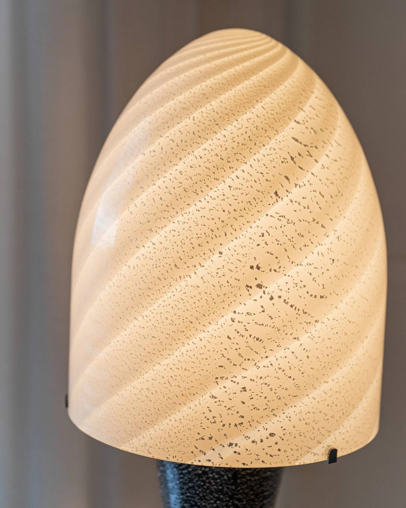 Mushroom table lamp Murano Swirl - silver details in black and white - vintage glass - Space Age design - 1970s