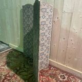 Fabric screen with scenes and flowers patterns