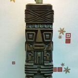 Lampe tiki totem sculptée à la main