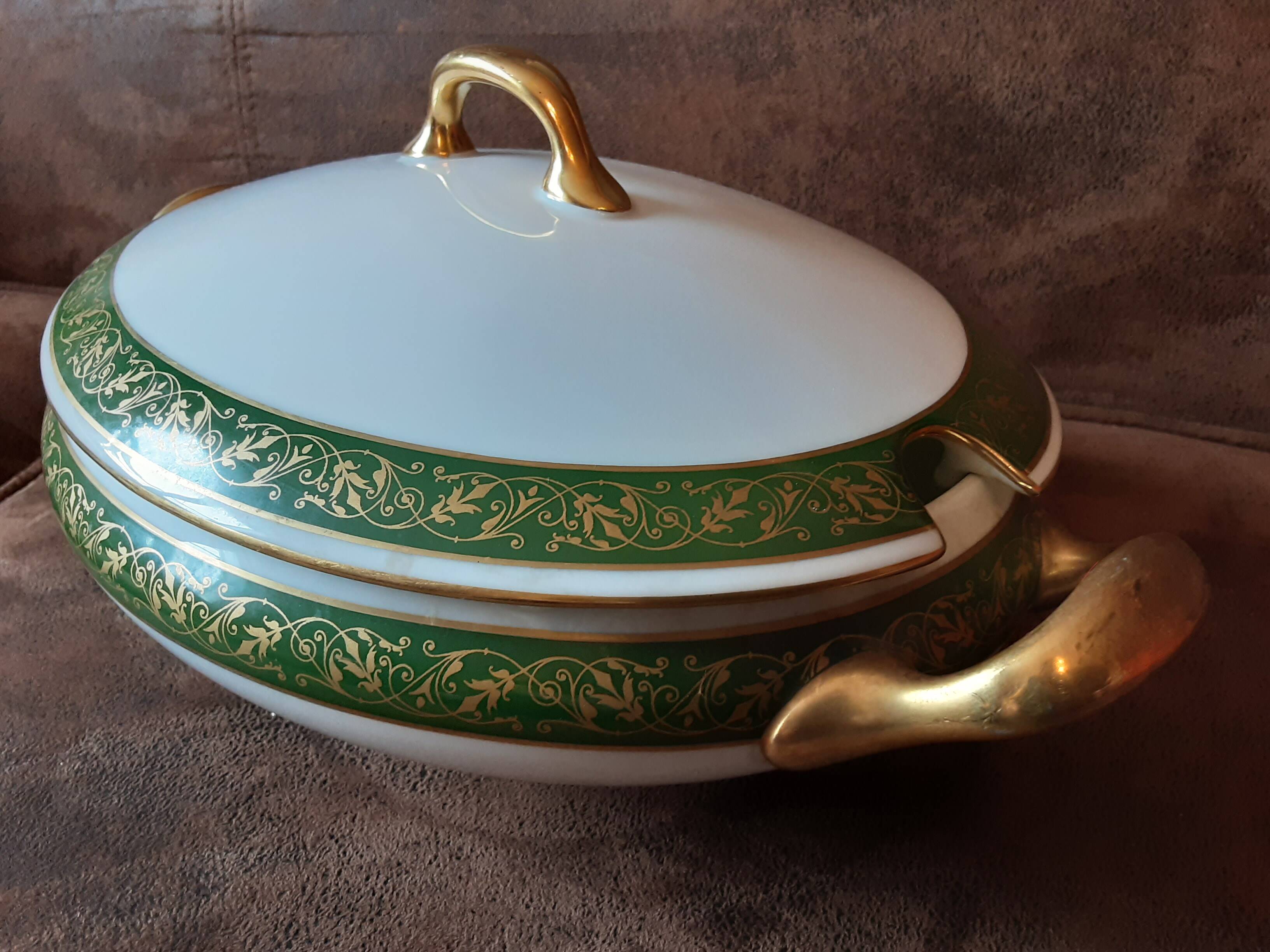 Soupière  Porcelaine Limoges Unic