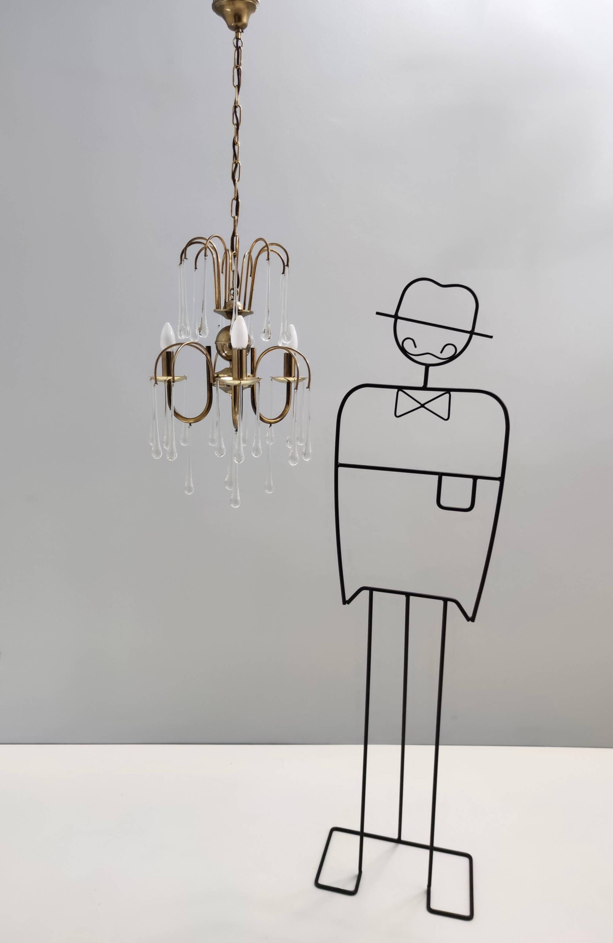 Postmodern Murano Glass Teardrop Chandelier in the Style of Venini, Italy