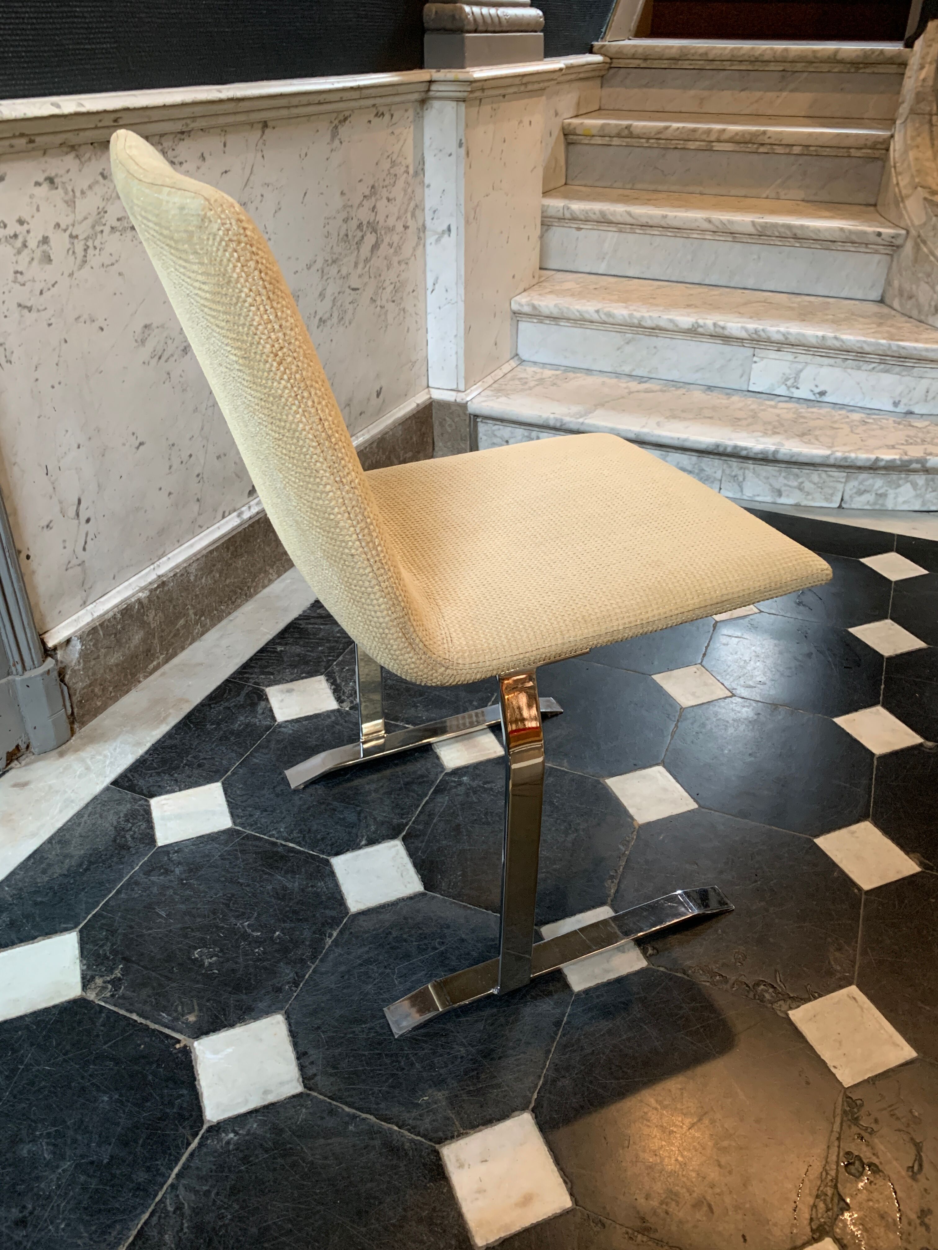 Set 6 chairs by Giovanni Offredi for Saporiti Italia 1970