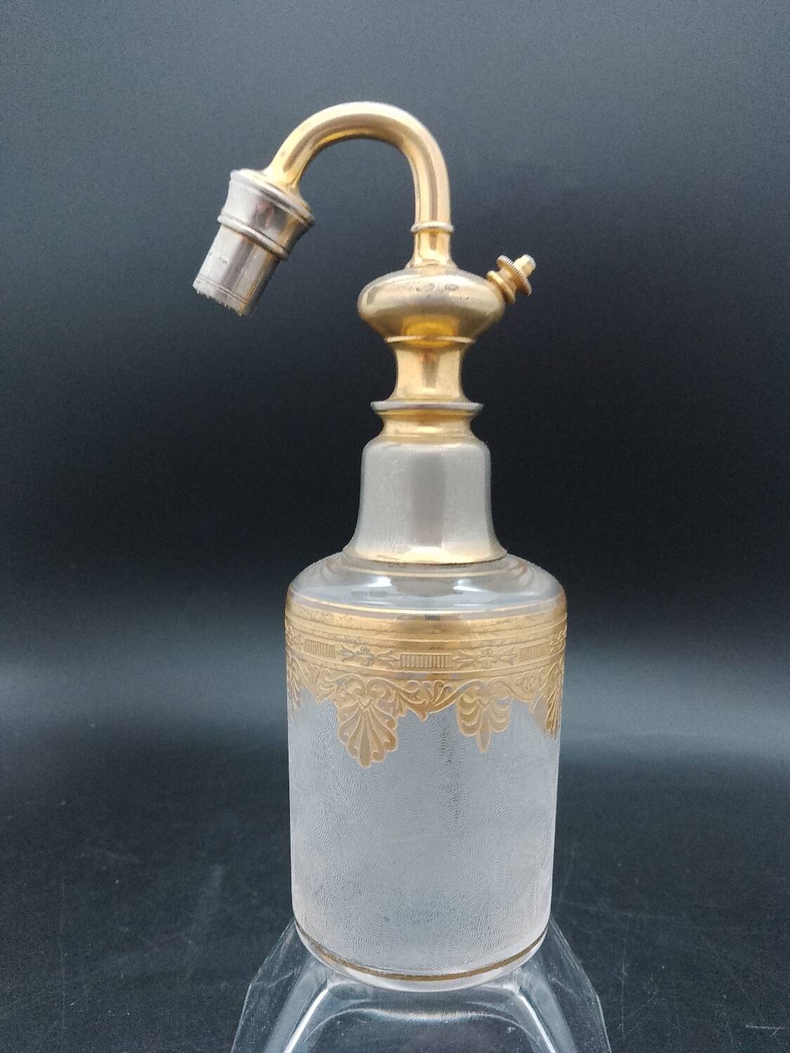 Saint louis baccarat spray in frosted crystal and gilding perfume bottle 1900