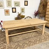 Solid oak farmhouse table with 2 central extensions