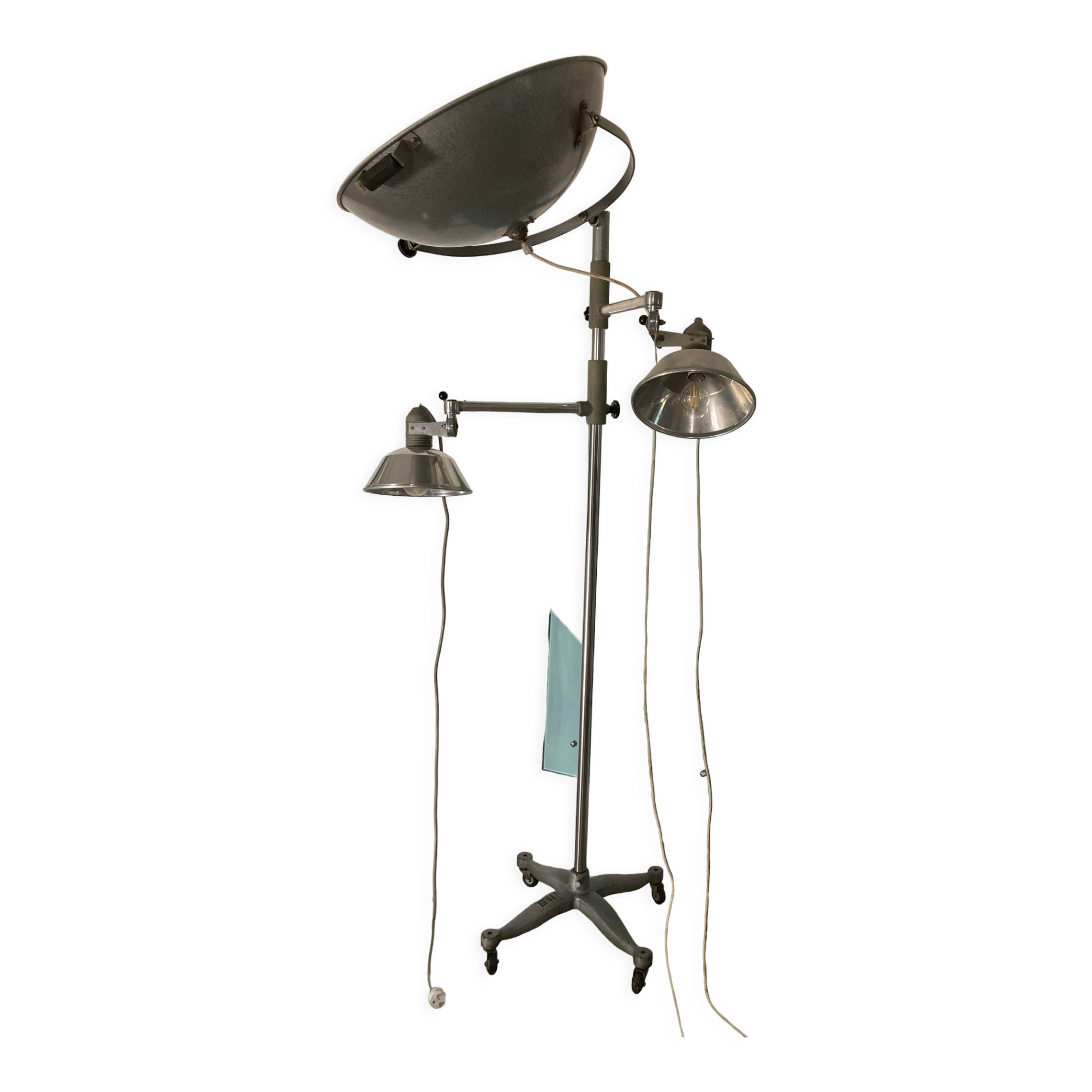 Narita Stand Photographer Projector