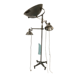 Narita Stand Photographer Projector