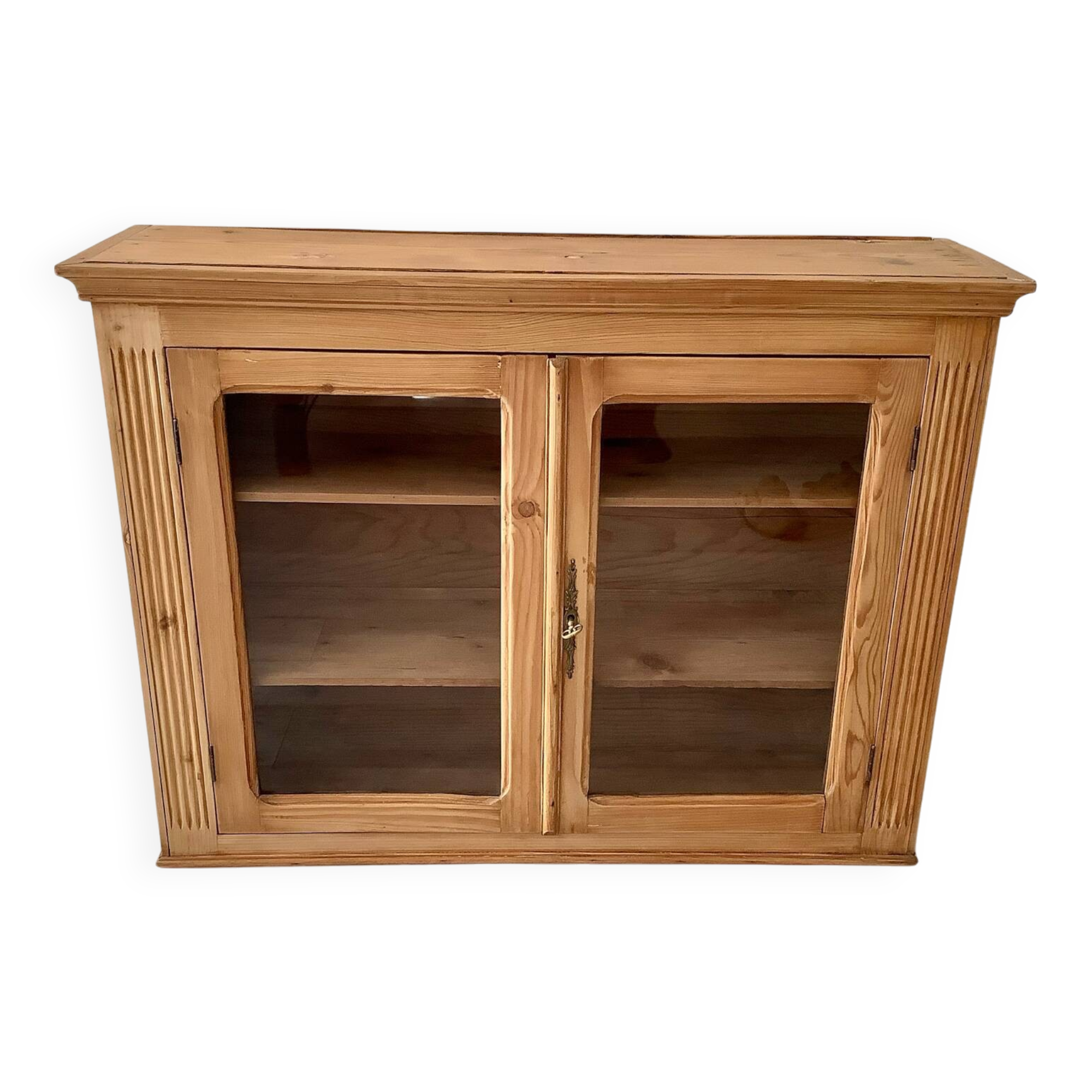 Parisian buffet dresser