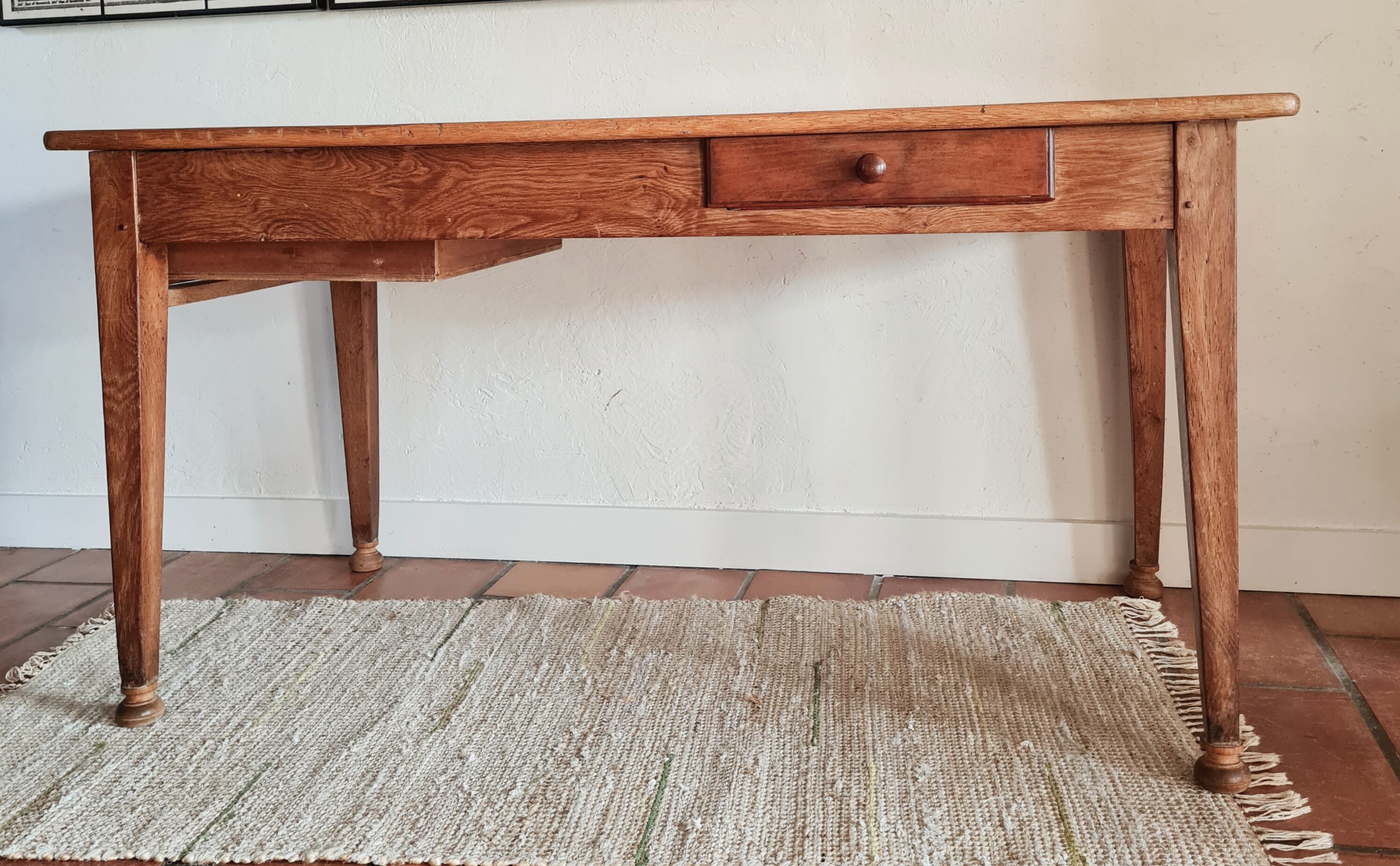 Old farmhouse table 2 drawers