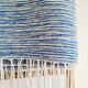 Plaid marocain artisanat rayures blanches et bleues