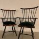 Chaises de poupées anciennes