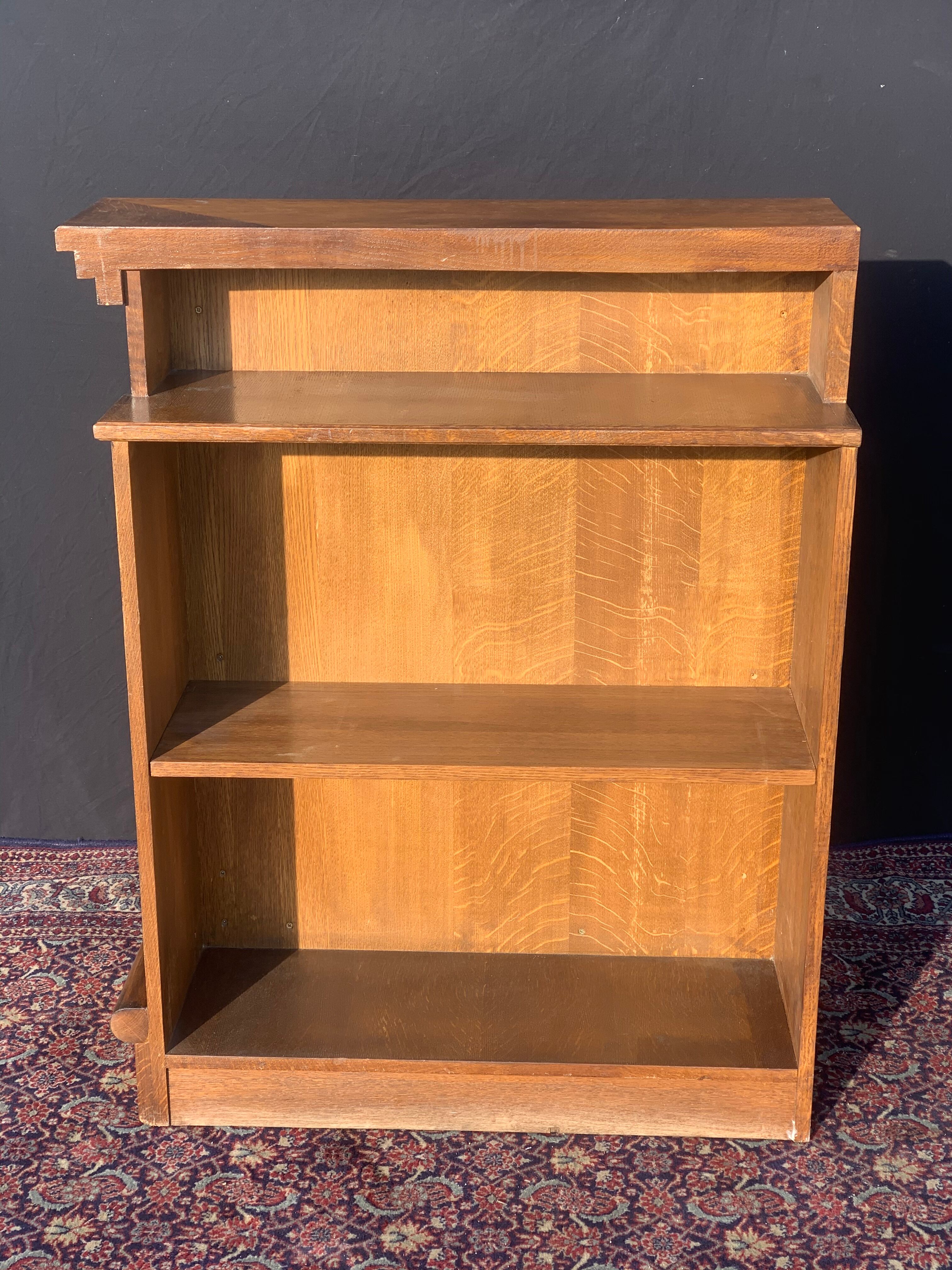 Bar, oak counter