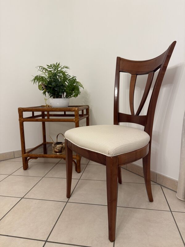 Table et chaises en merisier style Louis Philipe