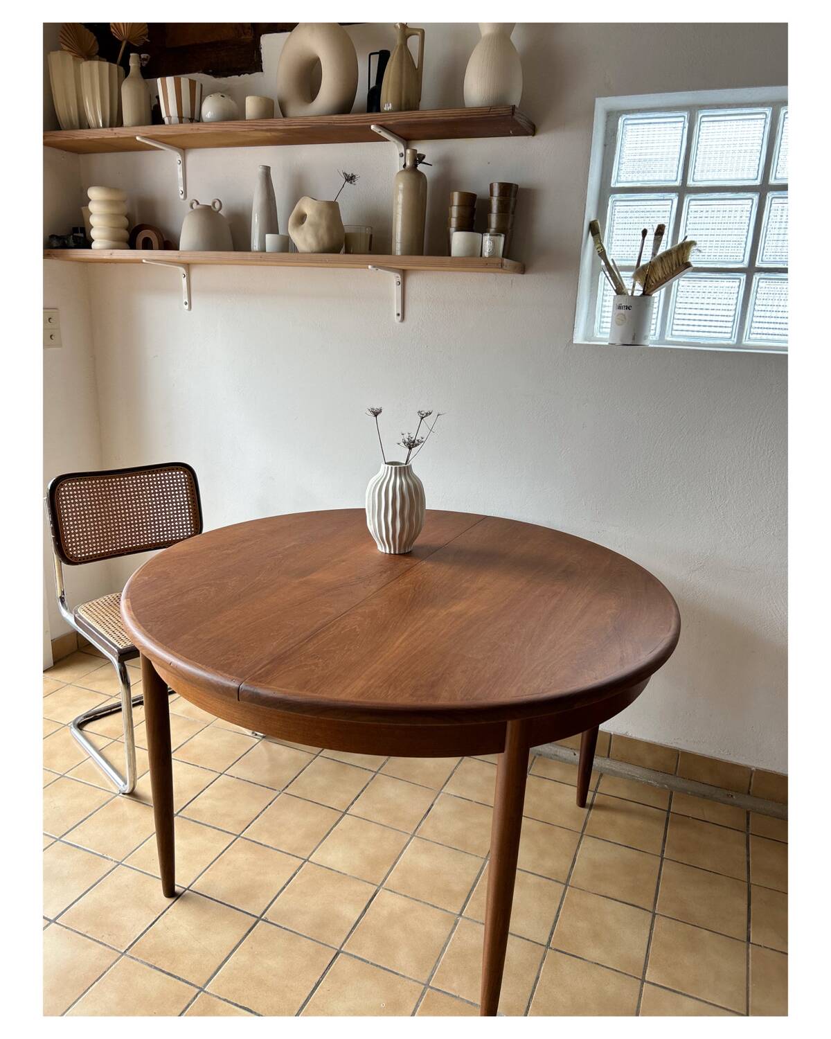 1960s extendable round table