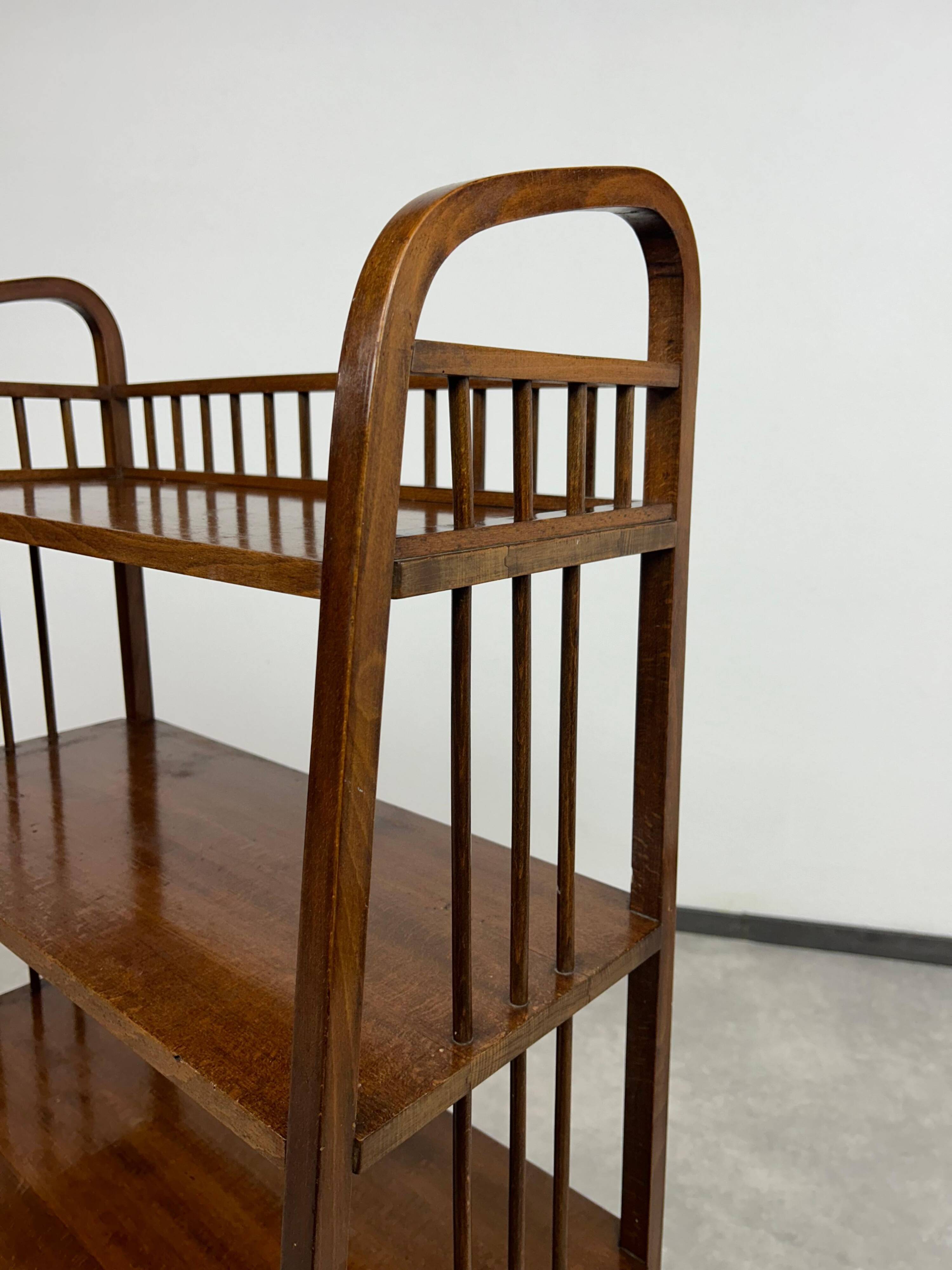 Jugendstil shelf by Thonet Debrecen