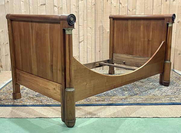 Lit bateau empire du XIXème en merisier - Literie: 1m82x98cm