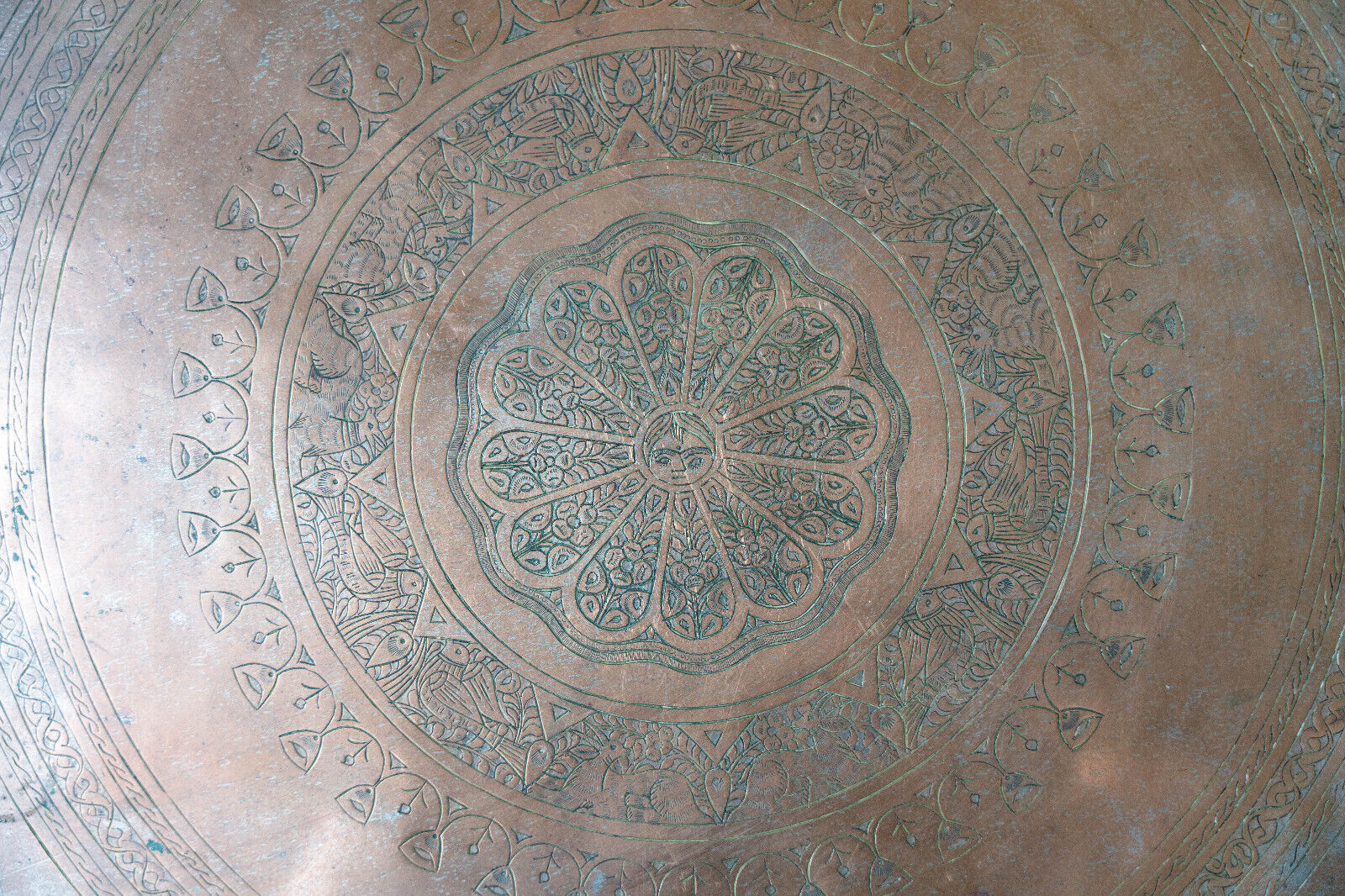Moroccan tray for copper tea engraved early twentieth century