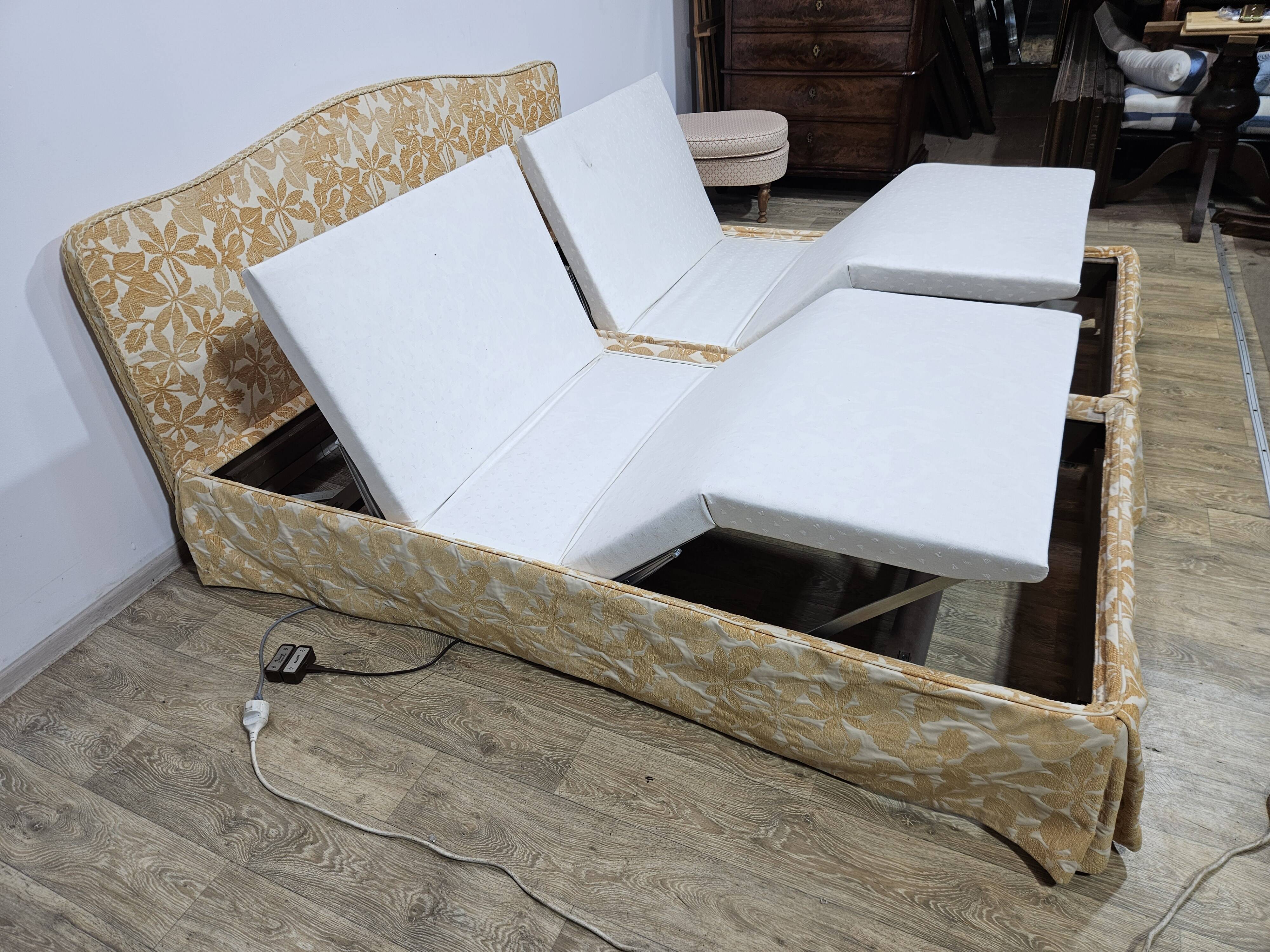 Exclusive Dual electric bed 200 cm x 200 cm - Vintage Gold 1970s.