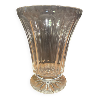 Vase sur piédouche en cristal taillé milieu XXe