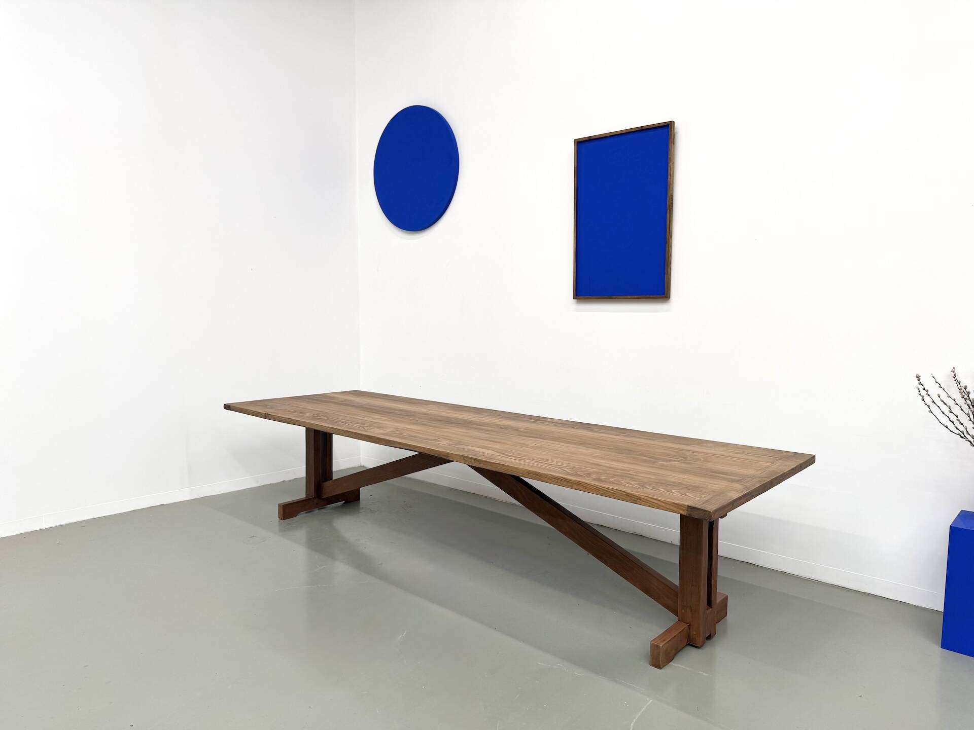 Large refectory table in solid pine and beech, with an X-shaped base.