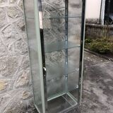 Confectioner's display case