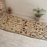 Moroccan Berber rug 305x136cm