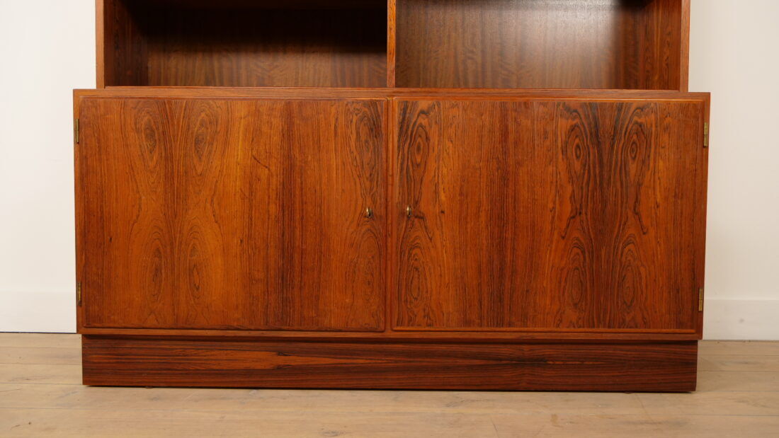 Buffet vintage | Bibliothèque | Meuble à vinyles | Palissandre | Hundevad pour Omann Jun