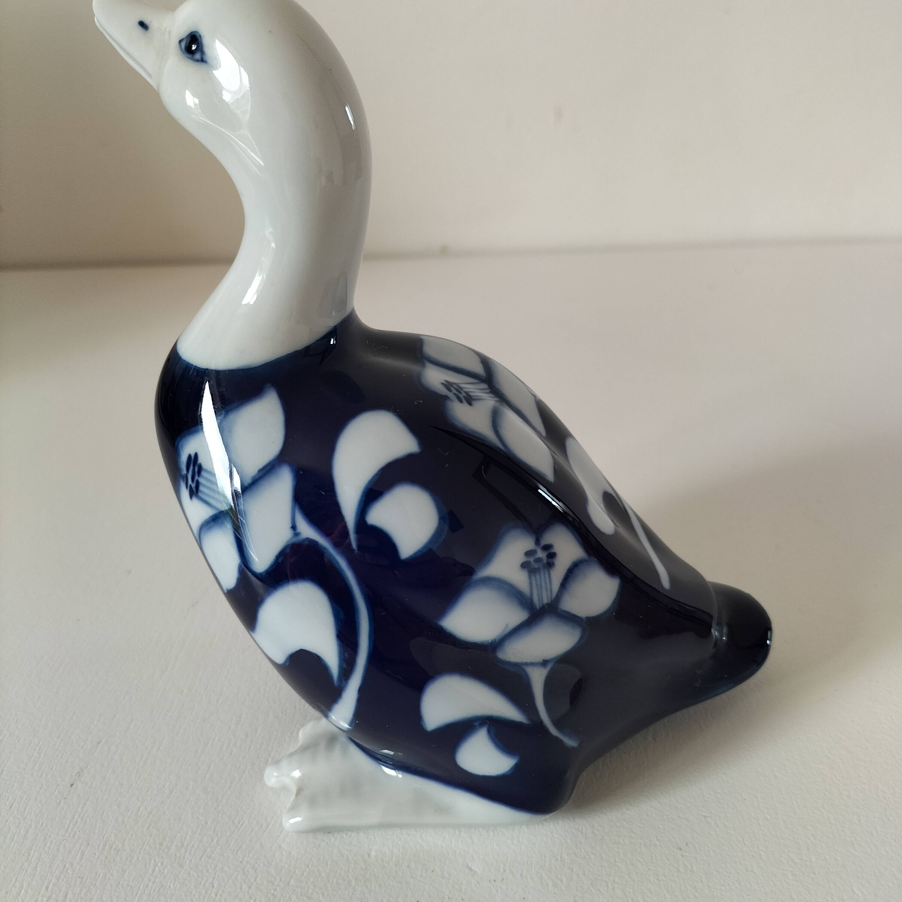 Villeroy & Bosch duck figurine