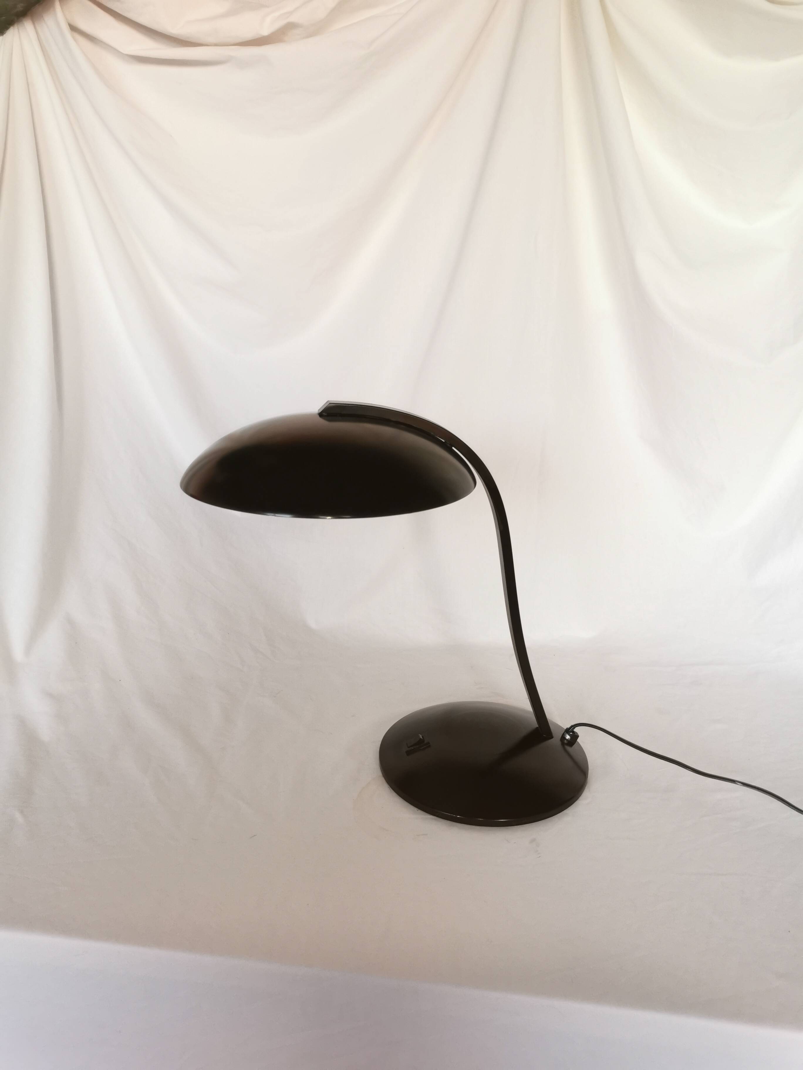 Mushroom lamp in black lacquered steel model Z290, Veneta Lumi, Italy, 1980