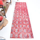 2x8 red classic vintage runner rug, 245x73cm