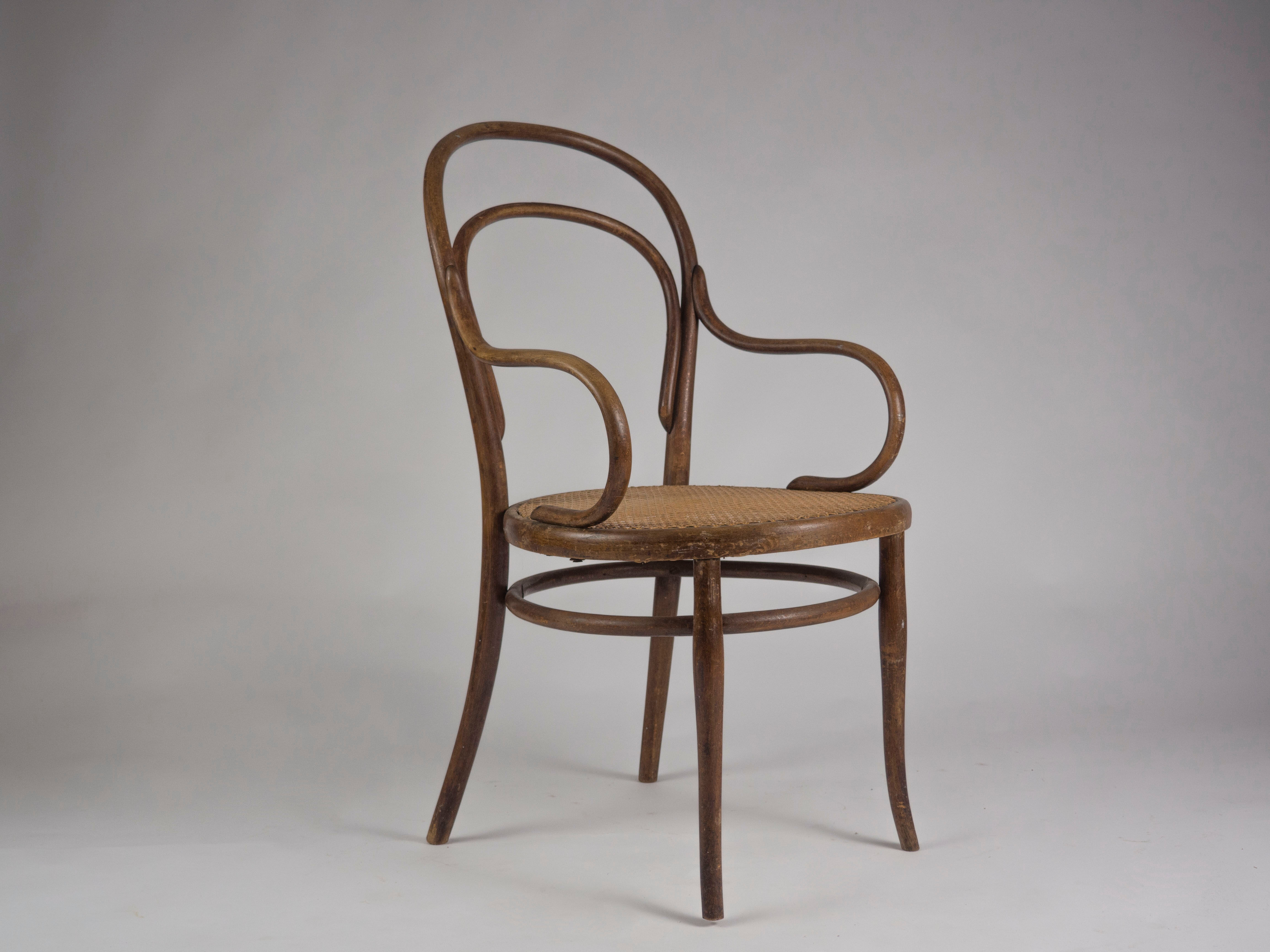 Antique Mod. 14 Armchair by Thonet for Thonet Wien, 1900s