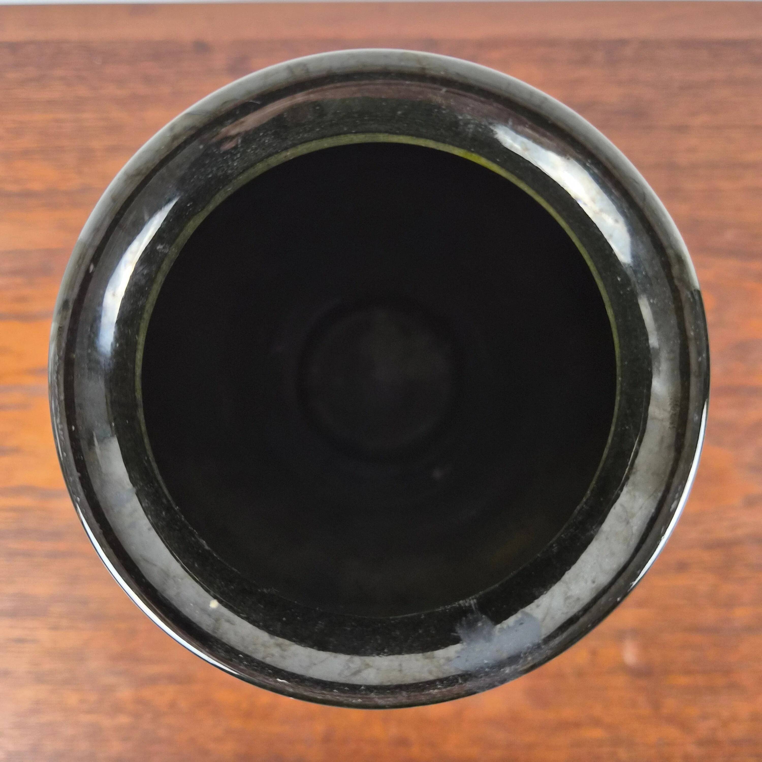Petit vase en grès émaillé par Danico, Danemark, 1930.