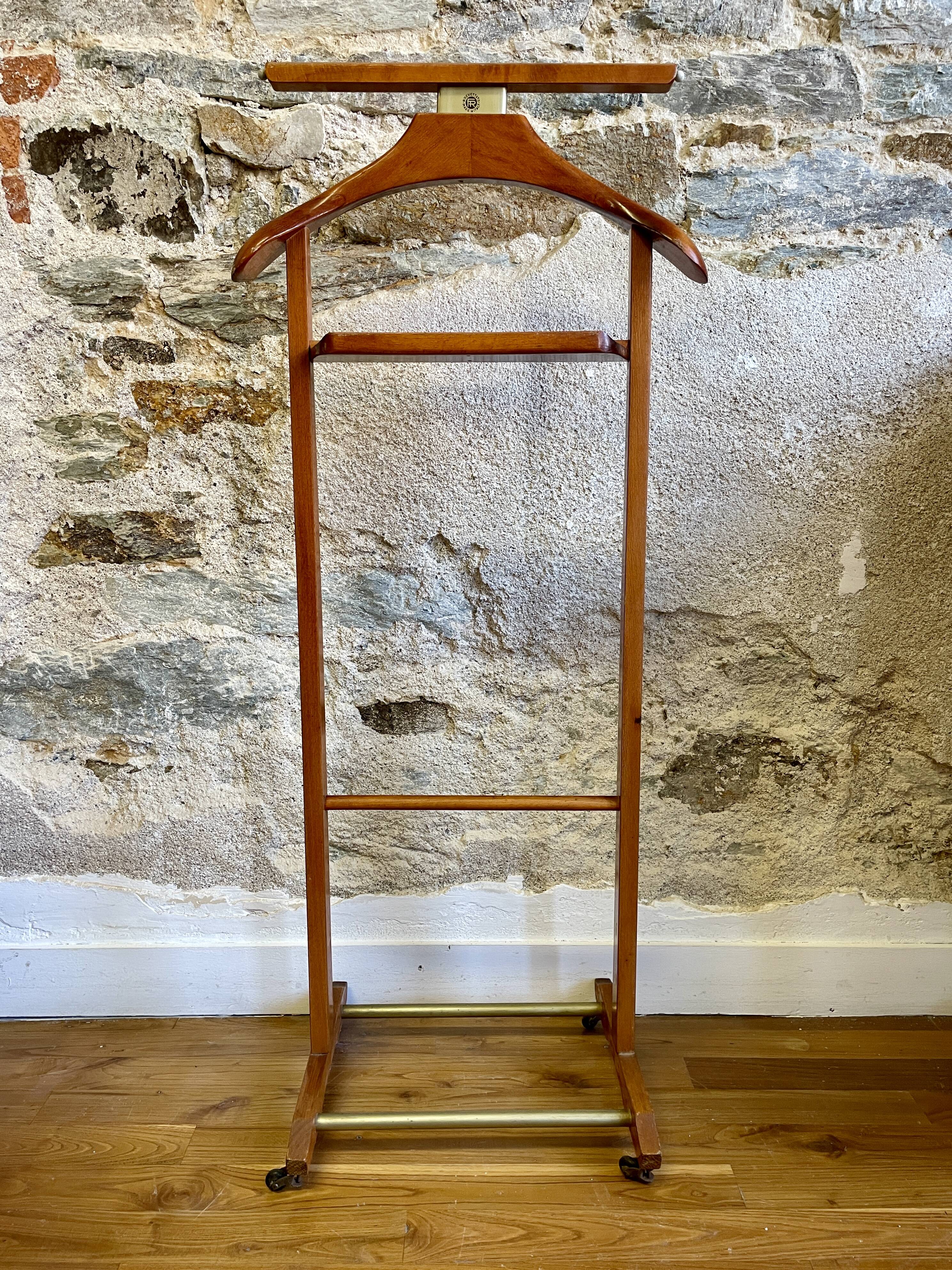 Valet de chambre for Fratelli Reguitti