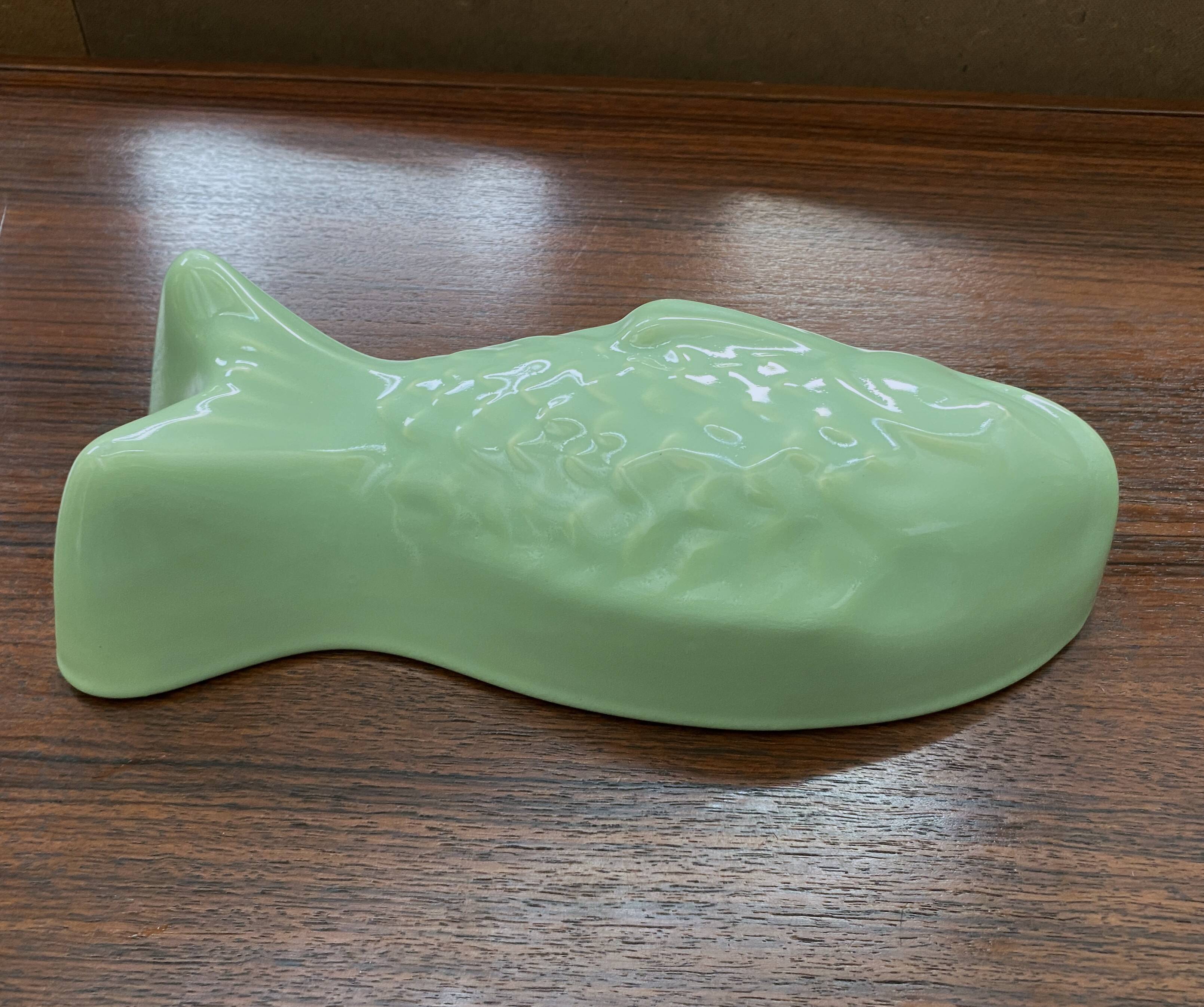 Moule à pudding en céramique vert lime Vis Shape