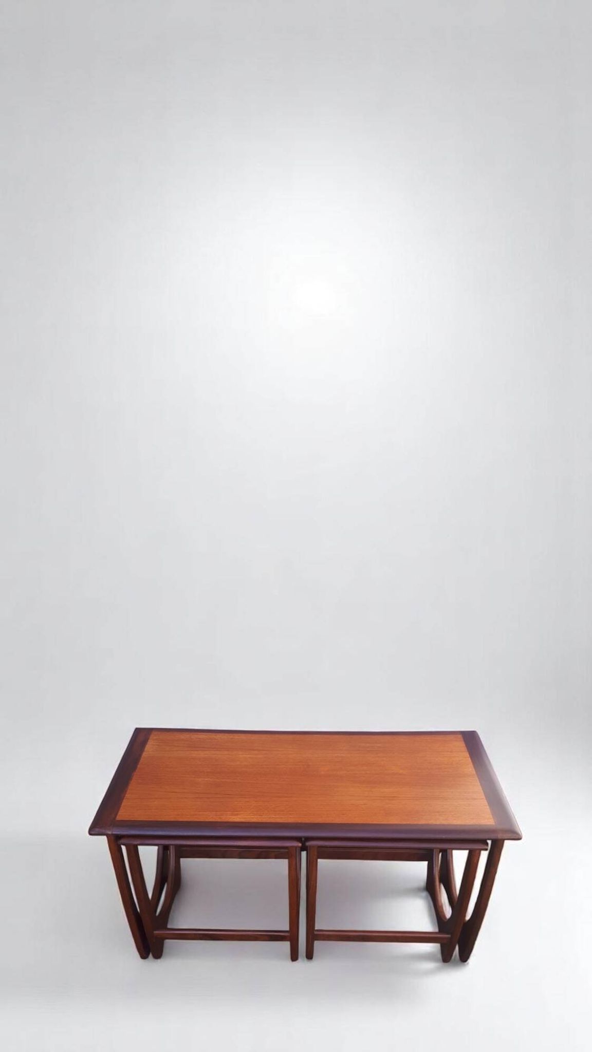 Vintage tables gigognes datant des années 1960 scandinave teck g plan