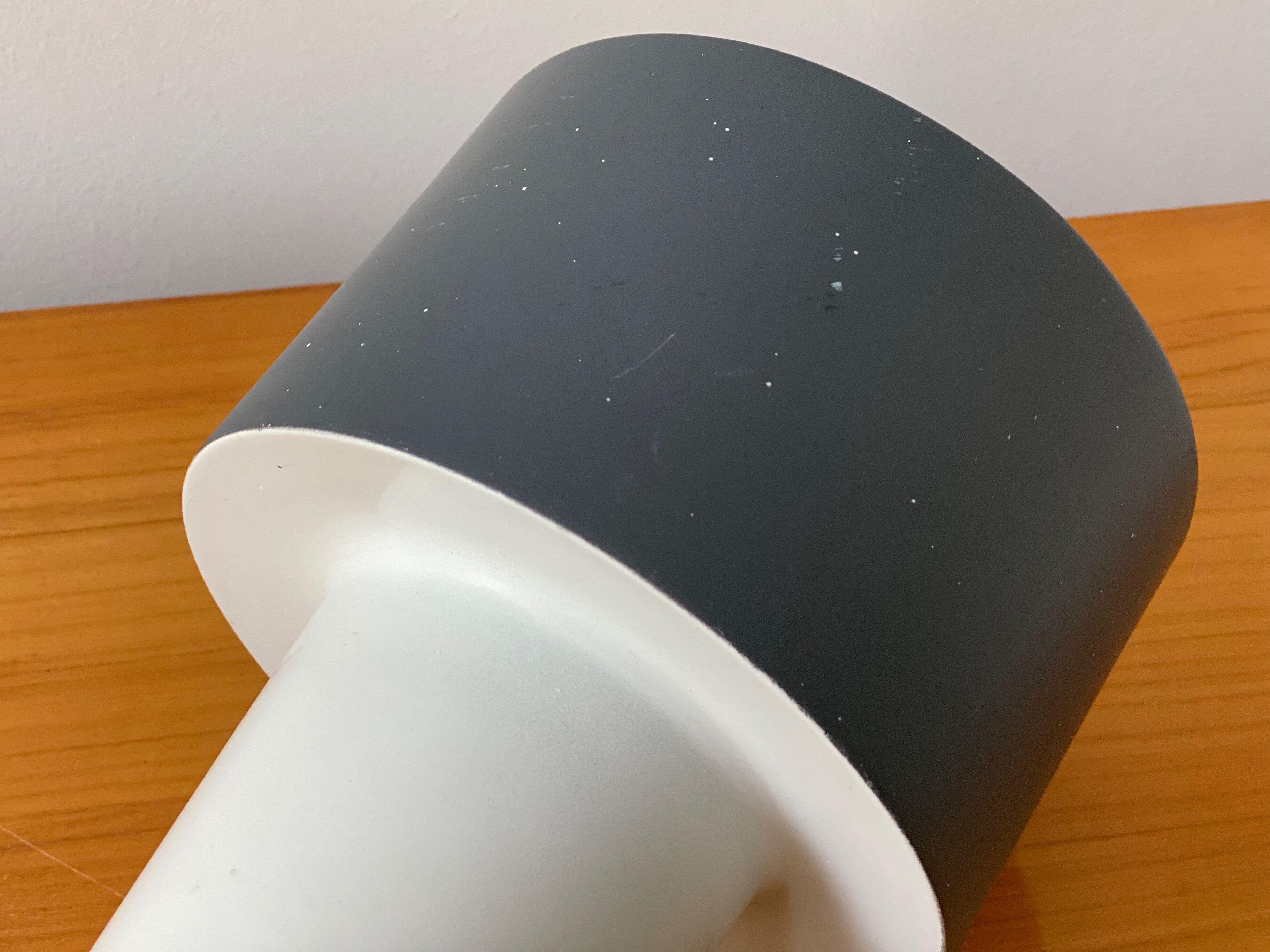 Exaktor spot wall sconce