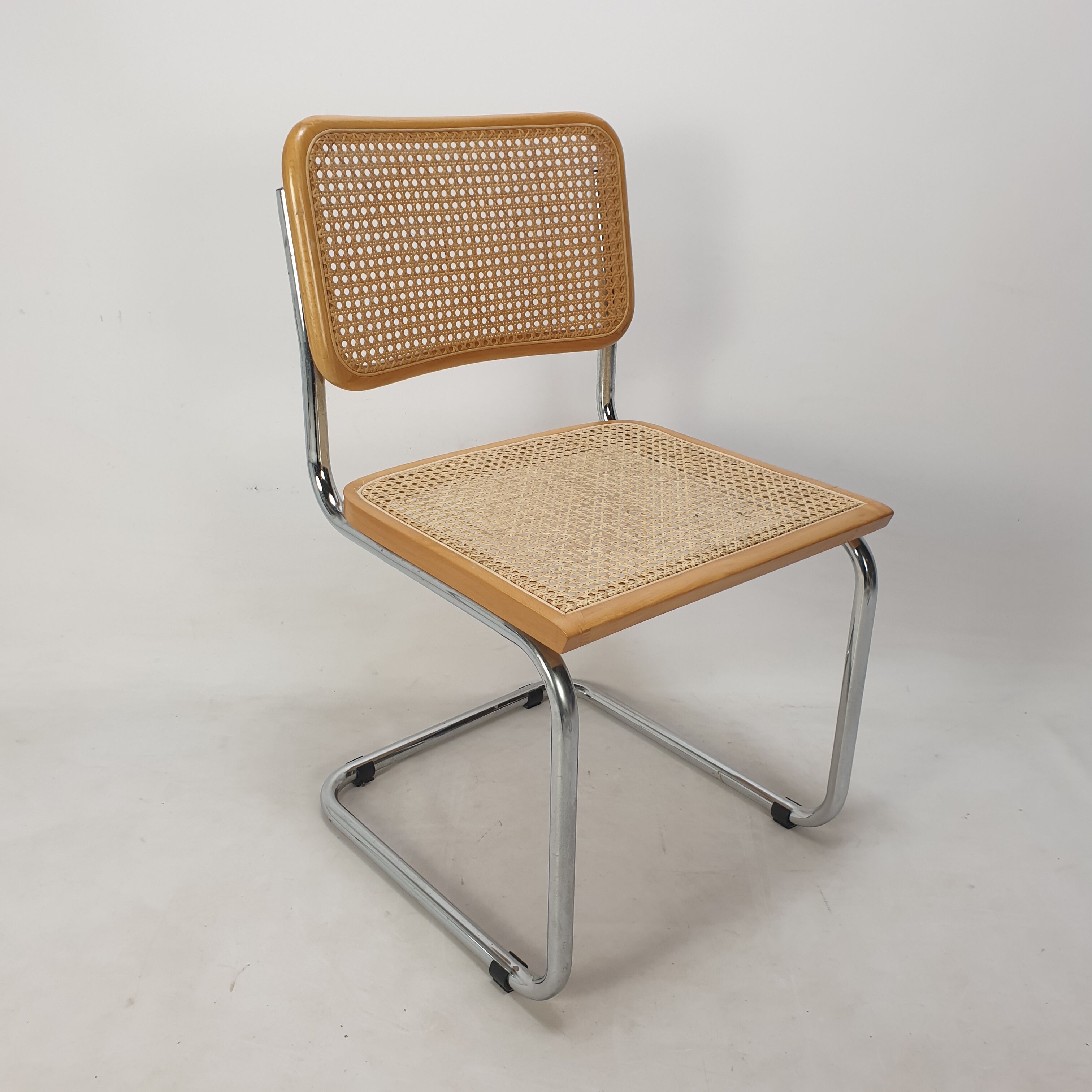 Set of 5 vintage Cesca chairs by Marcel Breuer